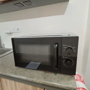 25L Stainless Steel Electric Microwave Oven Turntable 1150W Mechanical Timer Control Class Energy Efficient Countertop Household