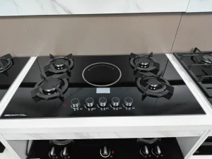 Commercial Household 5 Burner Hob (4+1 Electric) Tempered Glass Built-In Class Energy Efficient Outdoor Kitchen Appliance