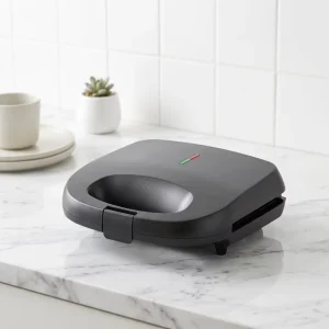 Cool Touch Outer Shell Electric Sandwich Maker for Daily Breakfast Use
