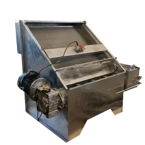 Cows Farm Equipment Automatic Animal Feces Dehydrator Farm Manure Squeeze Dewatering Equipment