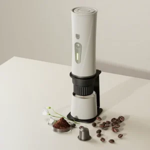 Custom made Electric Hand press Outdoor Coffee Maker Factory Small Italian style Capsule Style Espresso Machine Supply Camping