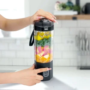 Highest Quality Home Personal Fruit Vegetable Rechargeable Food grade Juicer Handheld Mini Portable Fresh Juice Blender