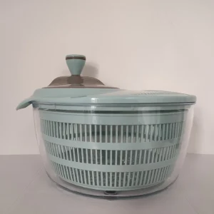 Kitchen Salad Vegetable Dehydrator Washing and Dumping Vegetable Artifact Hand Drainer