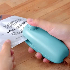 Multifunctional Vacuum Food Sealer for Household Use Electric Battery Powered Plastic Sealing Device
