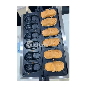 Stainless Steel Crocs Shape Waffle Maker Non Stick Electric Shoes Cheese Bread Pancake Machine for Commercial Street Food Shop