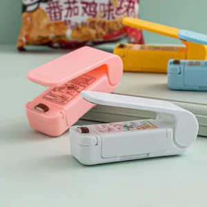Top Seller Vacuum Food Sealer Portable Mini Food Sealing Machine Plastic Bag Sealer