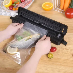Vacuum Sealer Machine 80kpa With Dry and Moist Food Preservation Modes Built-in Cutter for Household Use